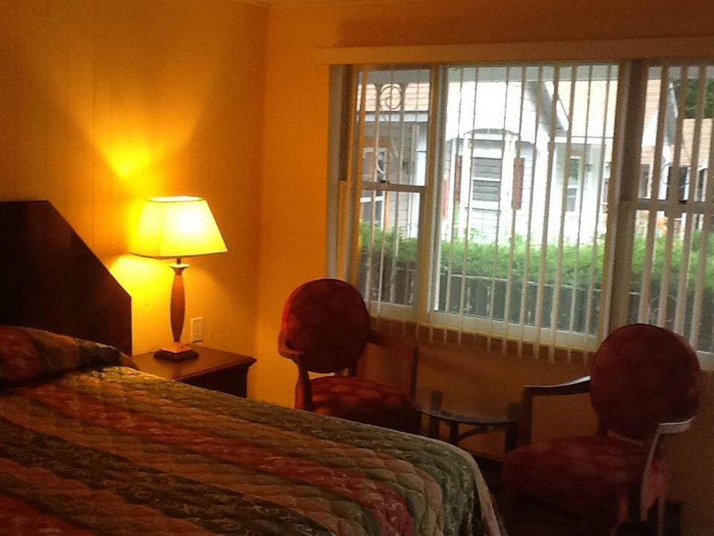 King Hendrick Motel And Suites Lake George Exterior foto