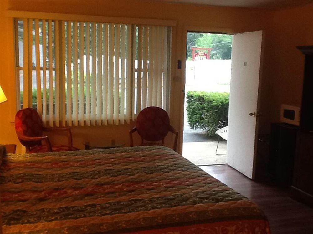 King Hendrick Motel And Suites Lake George Exterior foto